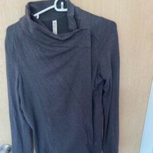Charcoal Gray Lululemon wrap top